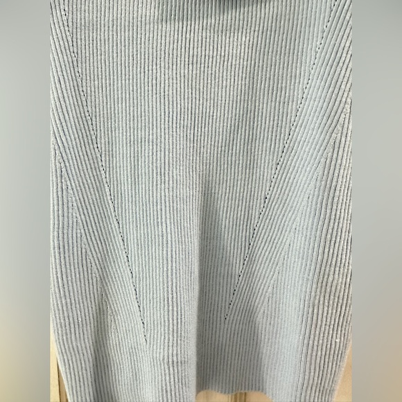 NWT SZ XL Muse Light Blue Ruffle Sleeve Top Knit - Picture 6 of 10